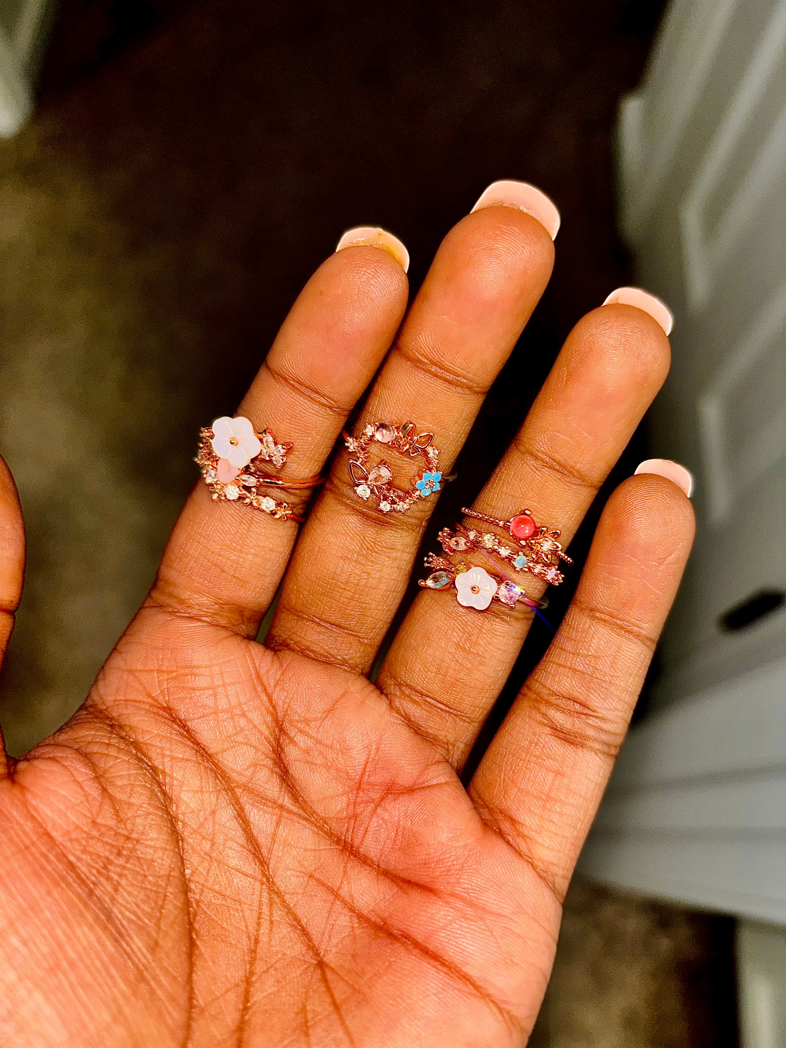 Soft Bloom Romance Ring Set